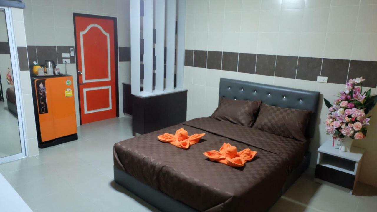D5 Hotel สาขา มาบโป่ง Chonburi Exterior foto